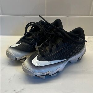 Nike Kids 11 Baseball / Softball Cleats